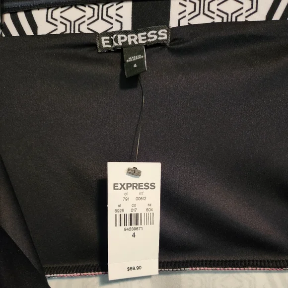 Express strapless print dress - Picture 2 of 5